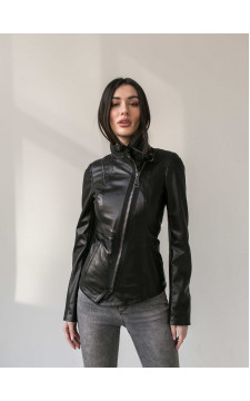 Стильная куртка чёрного цвета из натуральной кожи - фото 1