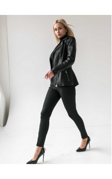 Класична жіноча куртка з натуральної шкіри чорного кольору - фото 1