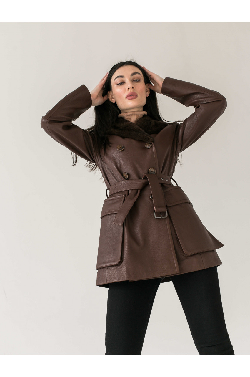Женская куртка шоколадного цвета из натуральной кожи с норковым воротником - фото 0