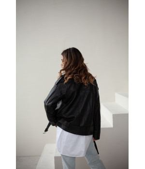 Жіноча шкіряна куртка-косуха чорного кольору - фото 3