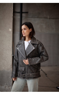 Женская куртка-косуха серого цвета в стиле OWERSIZE из натуральной кожи - фото 1