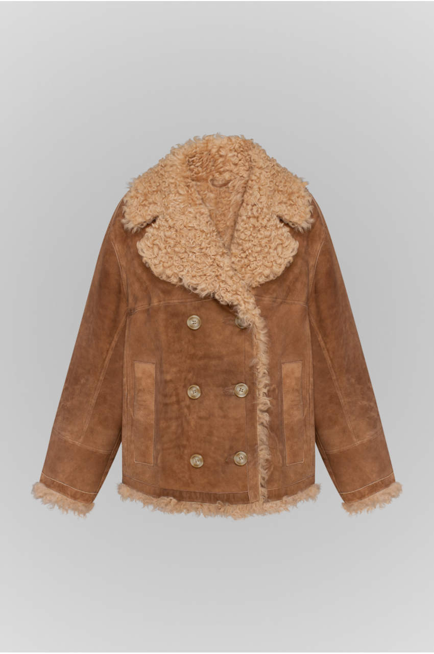 Замшева дублянка коричневого кольору із натуральної овчини - фото 0