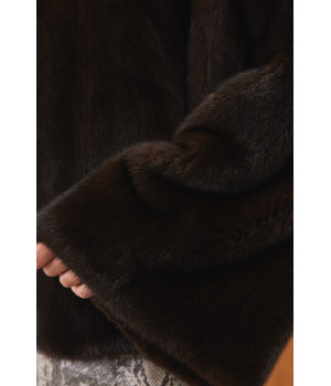 Коротка шуба OVERSIZE темно-шоколадного кольору з канадської норки - фото 0