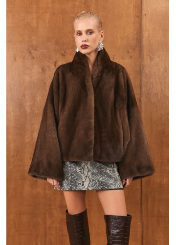 Коротка шуба OVERSIZE шоколадного кольору з канадської норки - фото 1