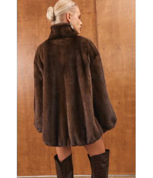 Шуба OVERSIZE шоколадного кольору з канадської норки - фото 3