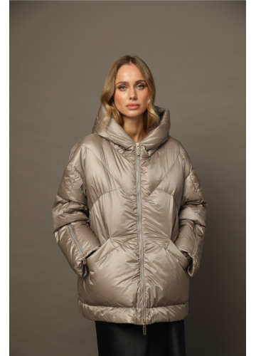 Жіночий OVERSIZE пуховик в кольорі світлий металік - фото 1