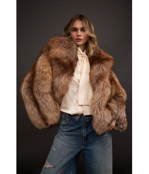 Стильная коричневая шуба из лисы - фото 7