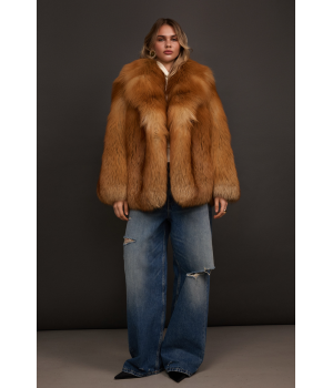 Стильная шуба рыжего цвета из лисы - фото 5