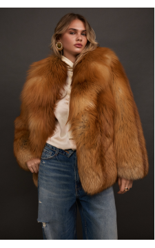 Стильная шуба рыжего цвета из лисы - фото 1