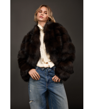 Стильная шуба из лисы темно-шоколадного цвета - фото 3