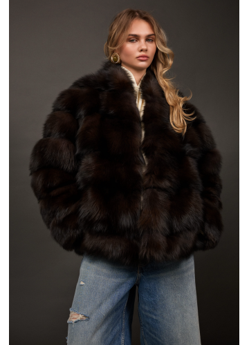 Стильная шуба из лисы темно-шоколадного цвета - фото 1
