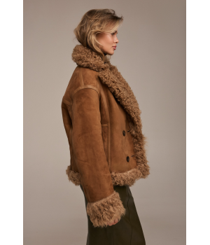 Двухсторонняя замшевая дубленка в цвете кемел - фото 3