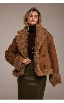 Двухсторонняя замшевая дубленка в цвете кемел - фото 1