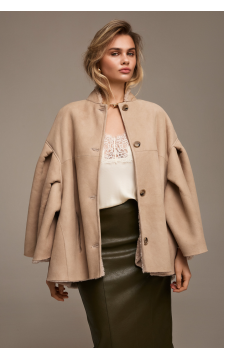 Замшевая бежевая дубленка свободного кроя - фото 1