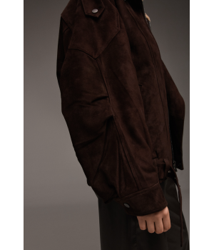 Замшевая куртка-косуха коричневого цвета с меховым воротником - фото 2