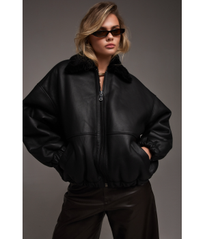 Дубленка-бомбер черного цвета - фото 6