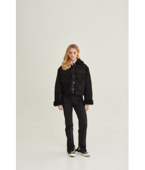 Коротка замшева дублянка чорного кольору з натуральної овчини - фото 6