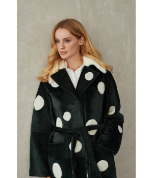 Дублянка із натуральної овчини зеленого кольору з принтом горох та норковим коміром - фото 15