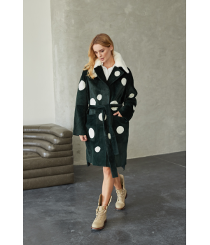 Дублянка із натуральної овчини зеленого кольору з принтом горох та норковим коміром - фото 2