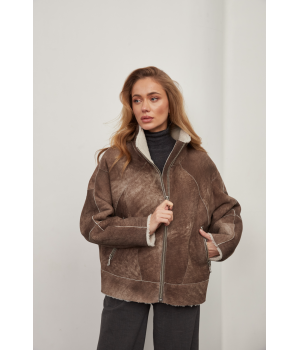 Женская короткая дублёнка в стиле VINTAGE из натуральной овчины коричневого цвета - фото 6