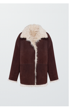 Стильная замшевая дубленка шоколадного цвета - фото 1