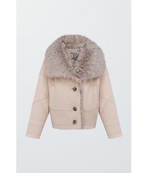 Женская замшевая дубленка бежевого цвета - фото 5