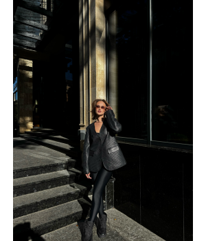 Чорний піджак з плетеної шкіри - фото 2