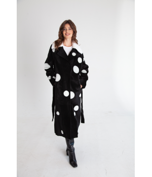 Довга дублянка із натуральної овчини чорного кольору з принтом горох - фото 10